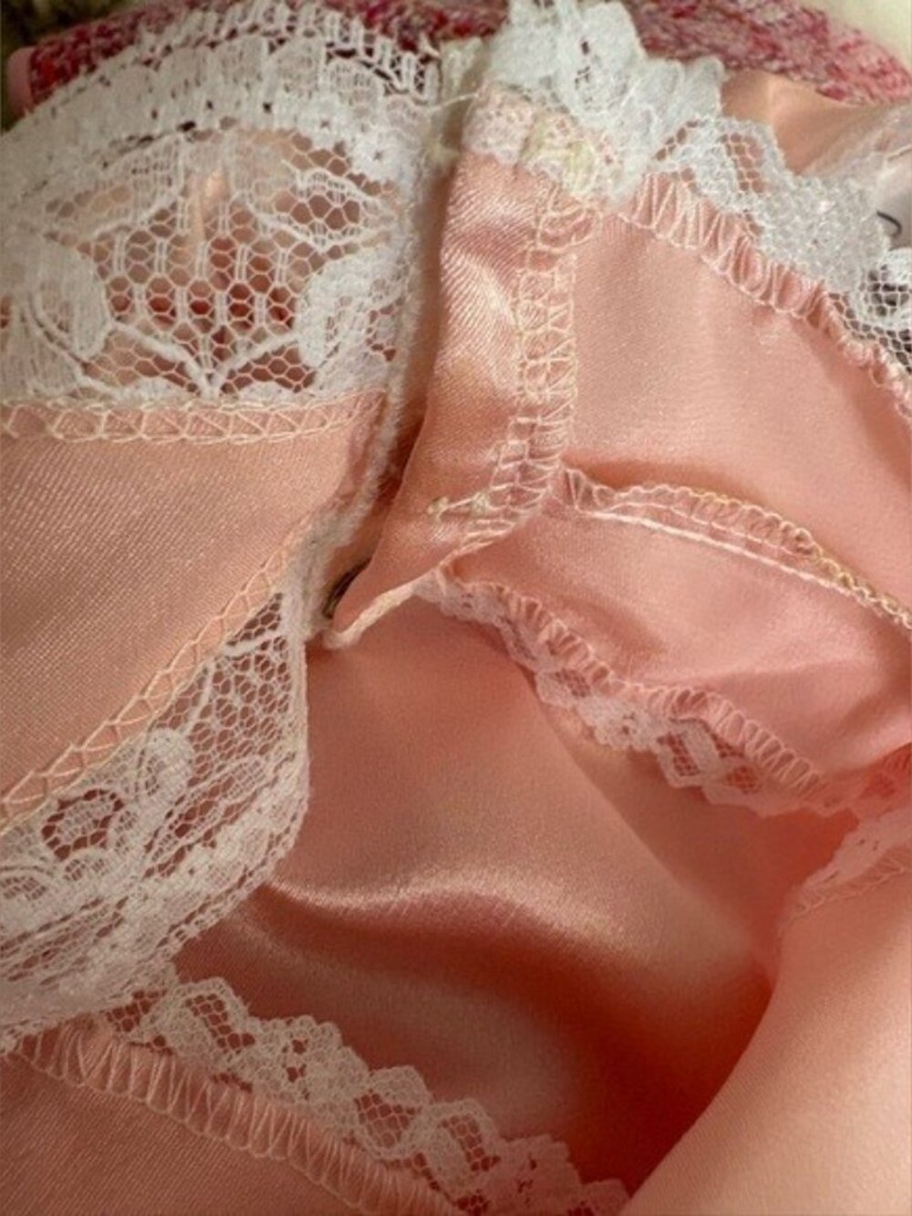 VTG Nicole Peach Pink Satin Lace Teddy Bodysuit Robe Set Size S/M - Picture 14 of 15